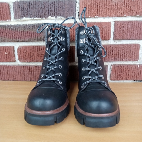 NWOT MIA 'Catalin' Vegan Leather Knit Cuff Lace Up Ankle Boots in Black Sz. 8 - Picture 9 of 15